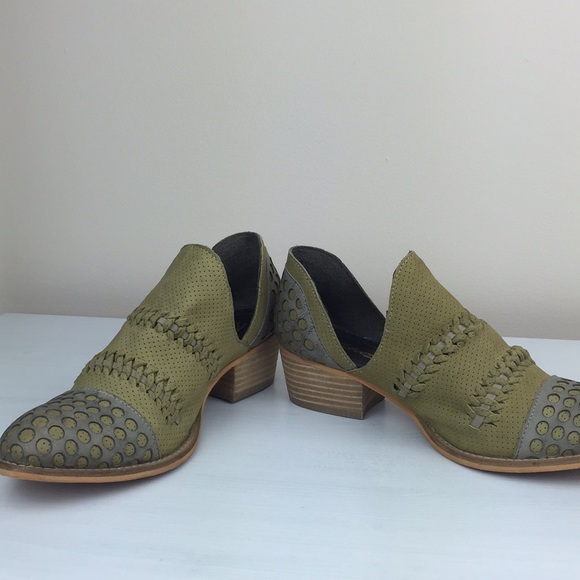 Rebels - Charlise - Distressed Leather Booties - Picture 2 of 8